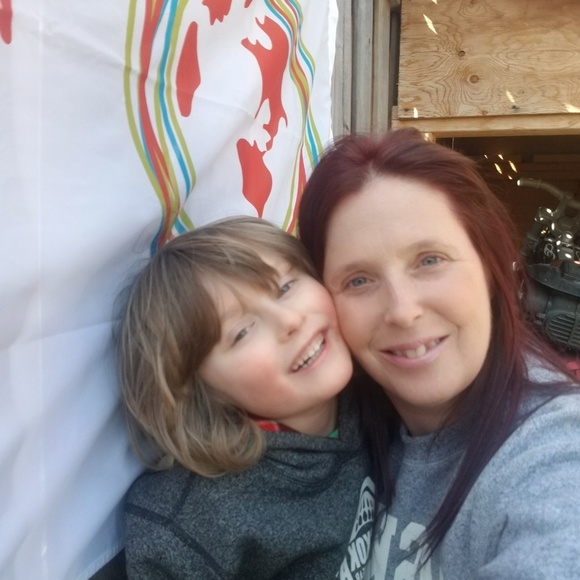 Meet your Posher, Tiffany ann - Picture 1 of 1